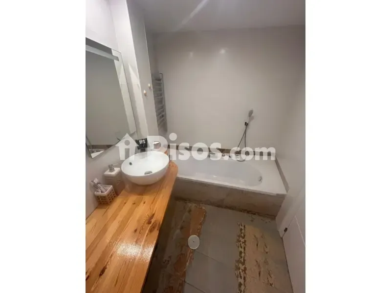 Salles de bain - Renovated Apartment with Terrace in Urban Centre