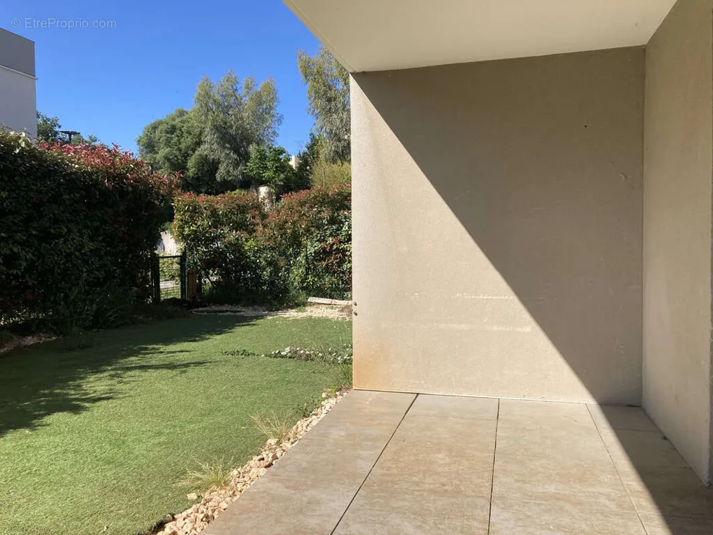Terrasse - Appartement T3 avec Jardin et Garage à Hyères