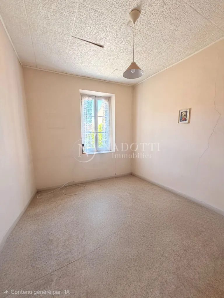 Toad - 5-Piece Villa with Garden in Cavaillon