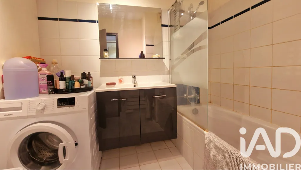 Vannitoad - T2 Apartment with Balcony in Vannes