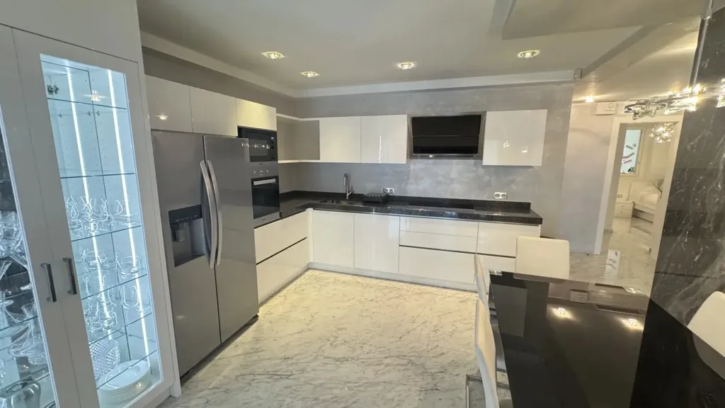 Köök - Luxury Apartment with Terrace on Croisette, Cannes