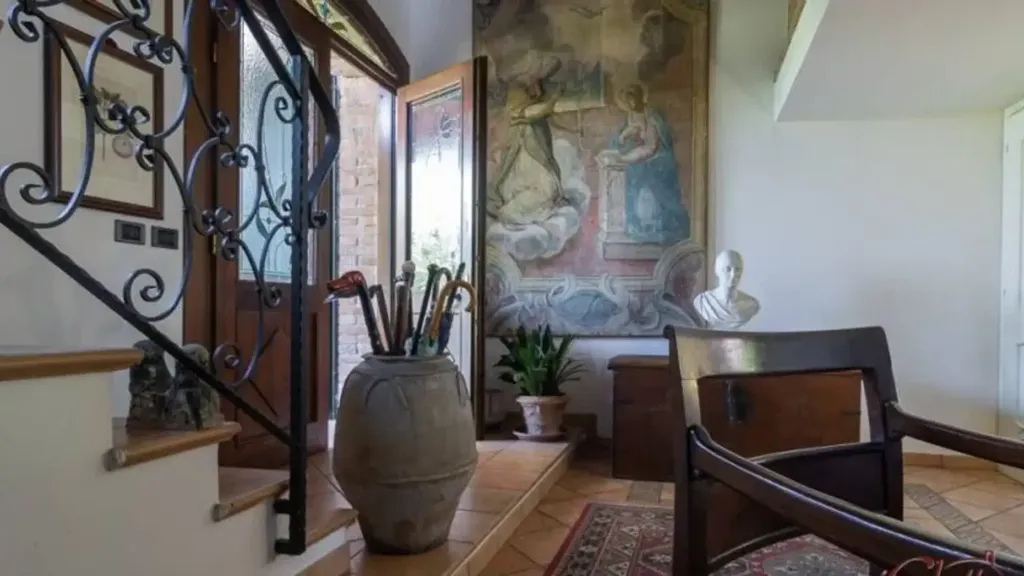 Esik - Villa with Garden in Copparo, Ferrara