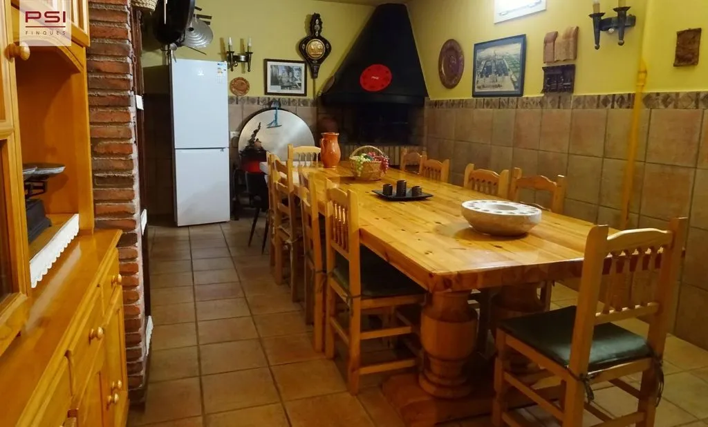 Salle à manger - Luxury House with Garden in Cardedeu