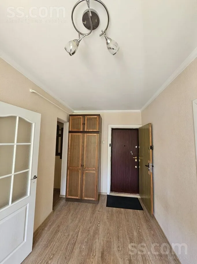 Ingresso - Modern Apartment with Balcony in Zolitūde, Riga