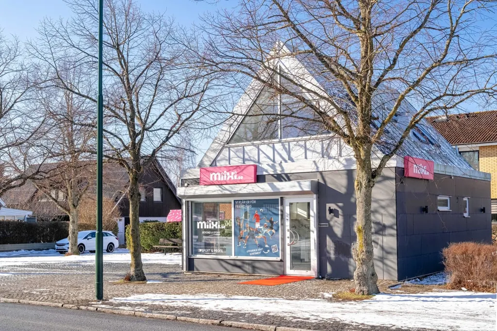 Extérieur - Corner 1½-Floor Villa with Light Plan in Attractive Location