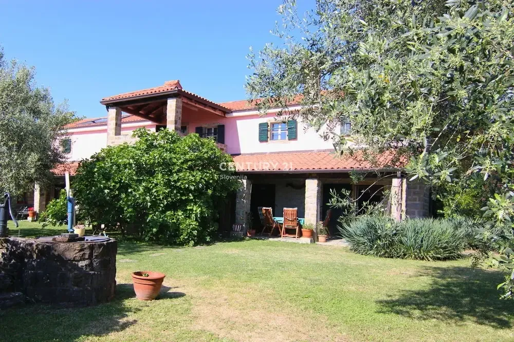 Esterno - Stone Villa with Pool in Pomjan, Koper