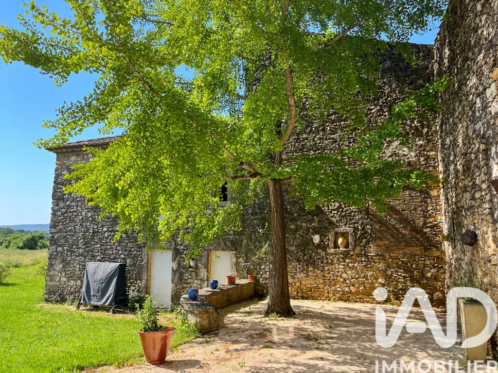 Giardino - Rustic Stone Mas with Garden in Goudargues