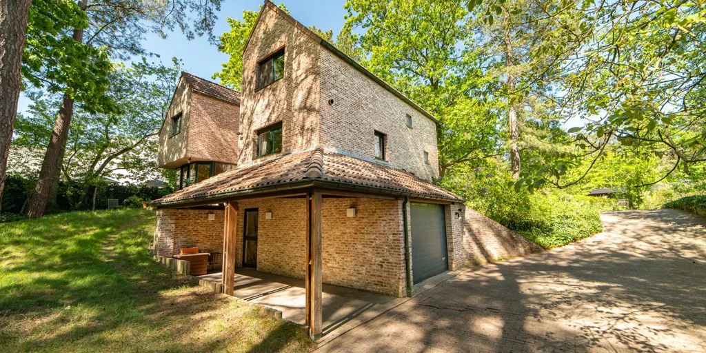 Välivaade - Villa with Woodland View in Lichtaart