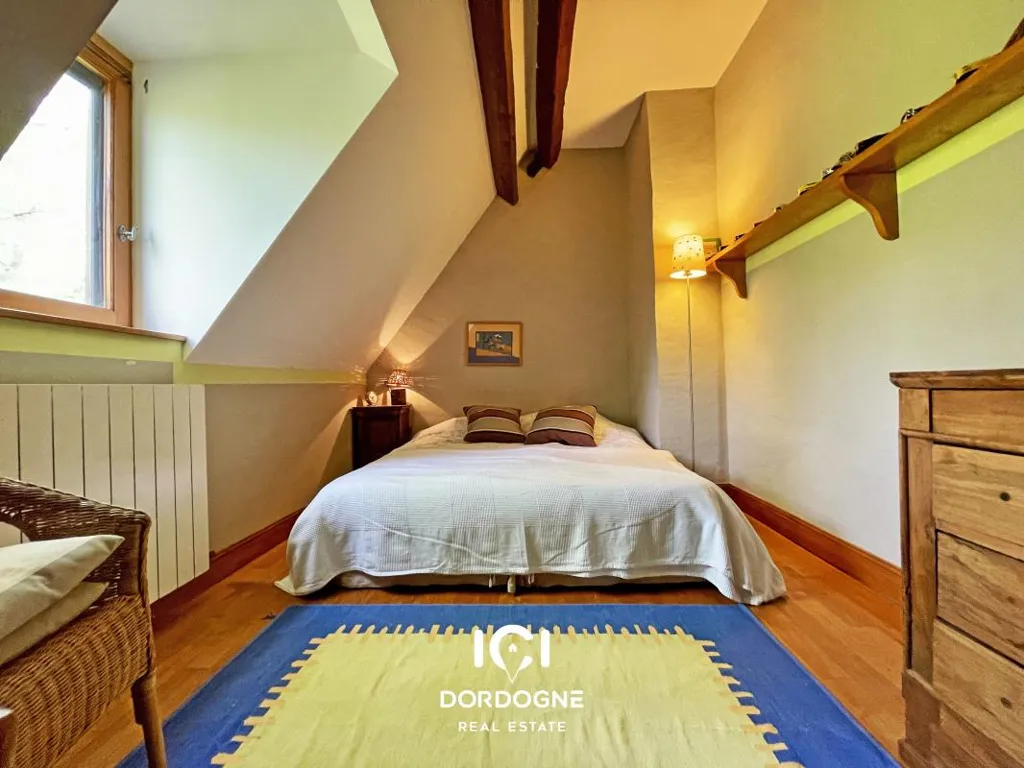 8-room house in Le Bugue