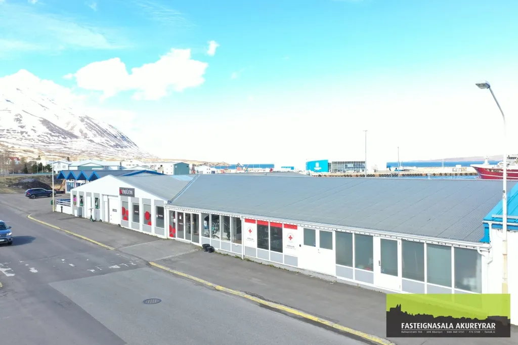 Välivaade - Commercial Property with Central Location in Dalvík