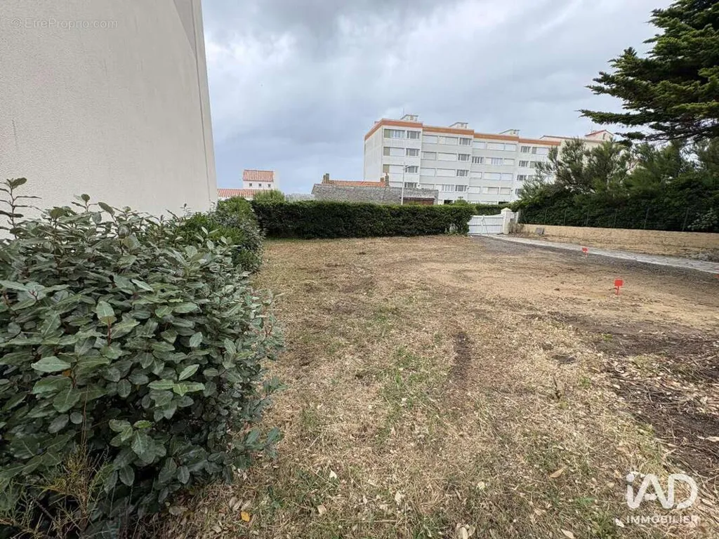 Aed - Constructible Plot Near Ocean in Notre-Dame-De-Riez