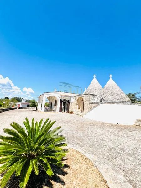 Välivaade - Villa with Trulli near Ostuni