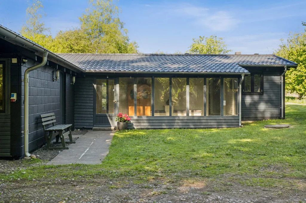 Välivaade - Holiday Home with Private Lake in Skuldelev