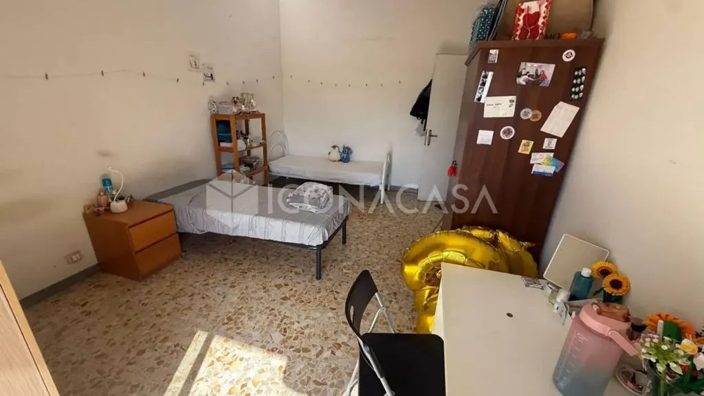 Bedrooms - Apartment with Balcony in Rome's Centocelle