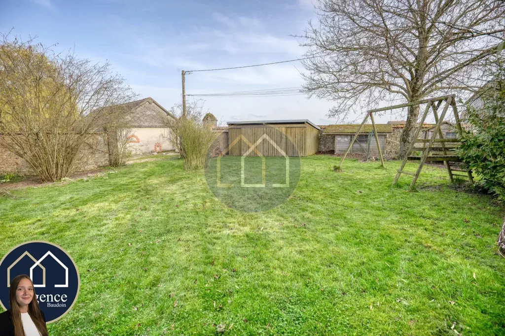 Jardin - Maison 7 pièces à Tremblay-les-Villages