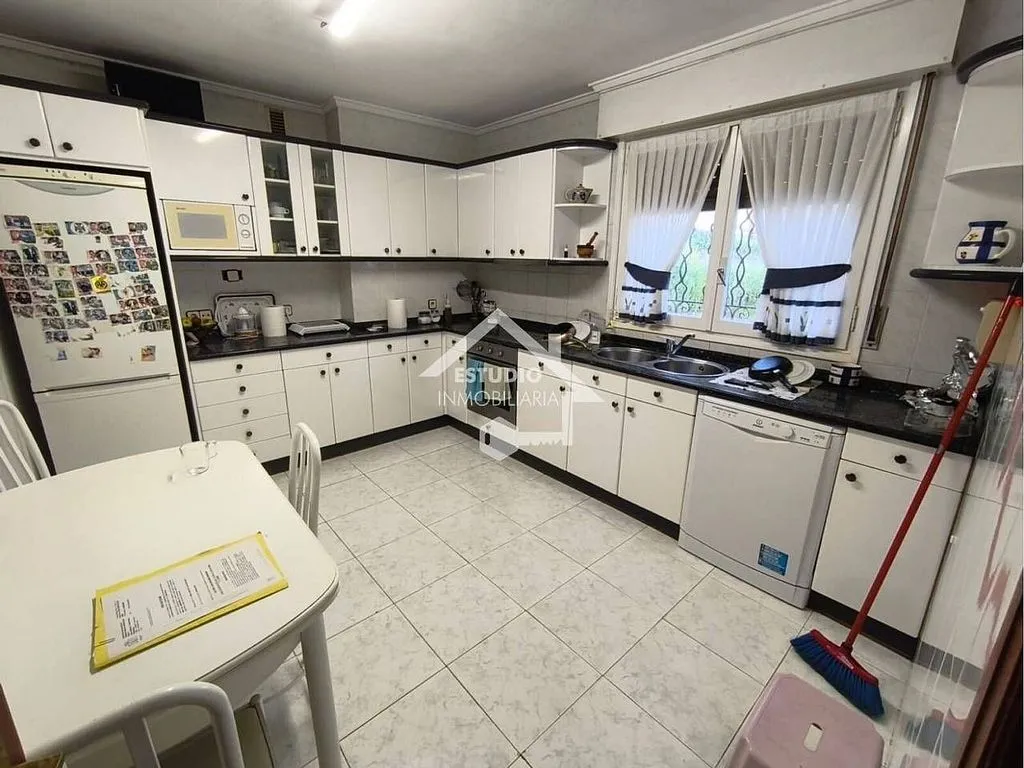 Cuisine - House with Terrace and Garage in Mendavia