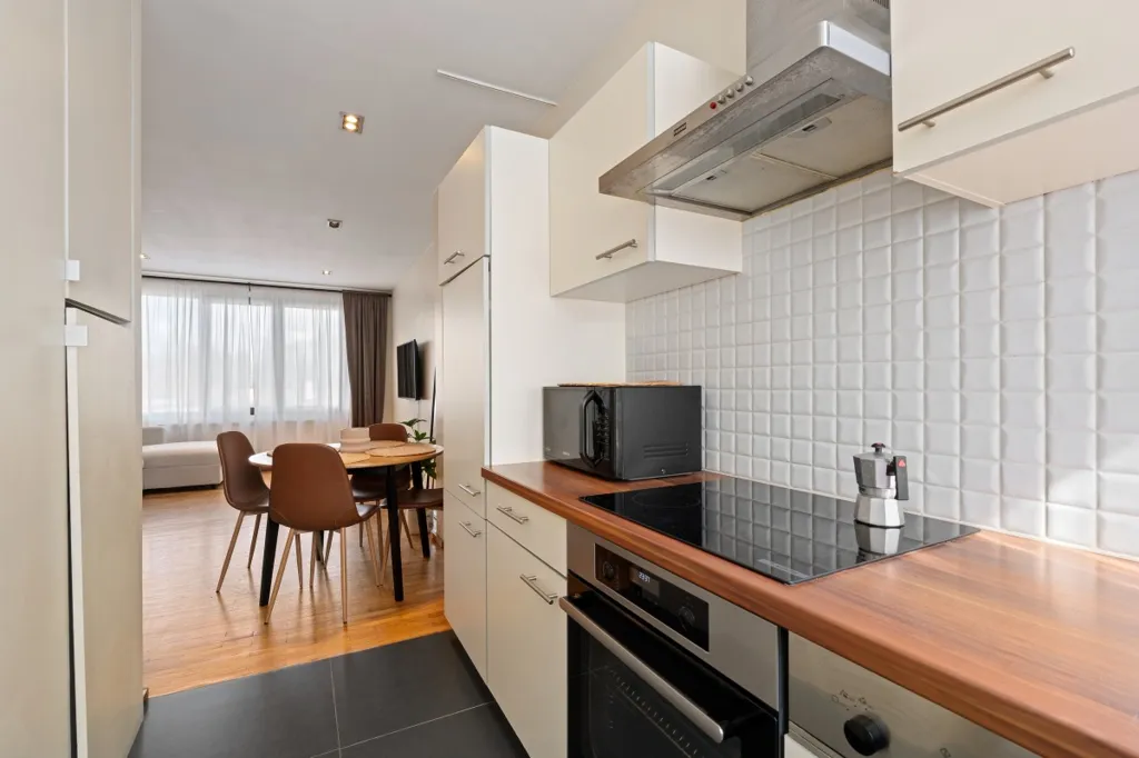 Köök - Move-in Ready Apartment with Garden in Wilrijk
