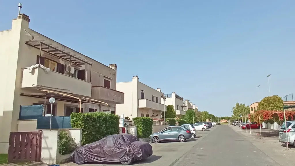 Välivaade - Trilocale with Balcony in Cerveteri