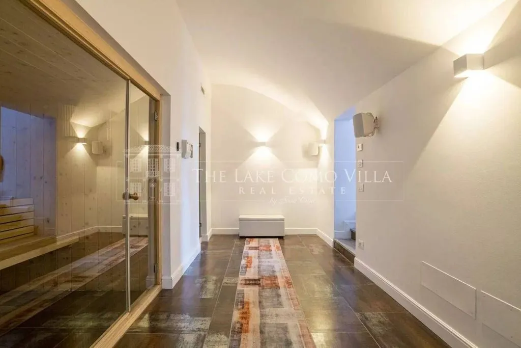 Entrée - Luxury Apartment with Private Garden in Menaggio
