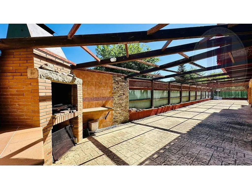 Terrazza - Rustic House with Pool and Terrace in Begues