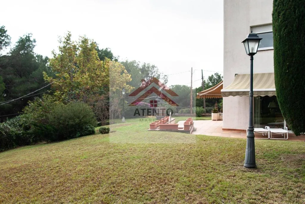 Giardino - Detached House with Sea View in Premià de Dalt