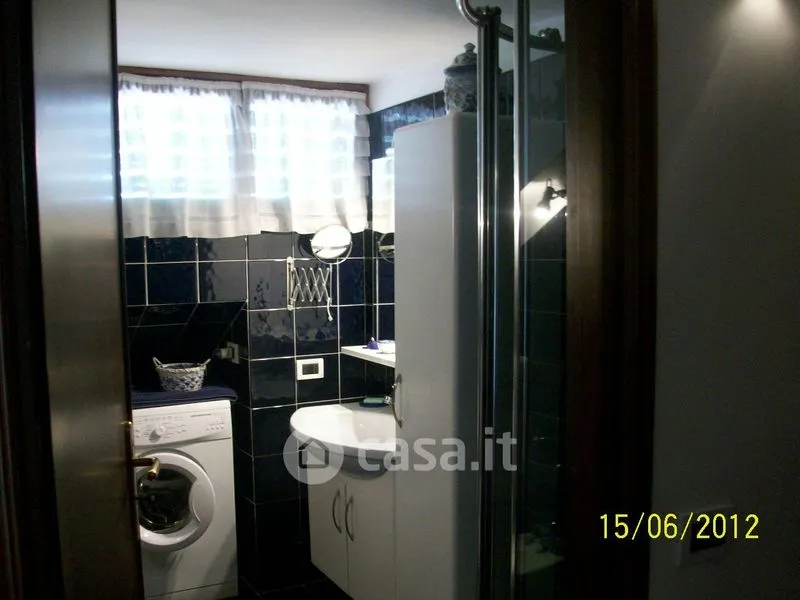 Vannitoad - Mansarded Flat with Terrace in Asti