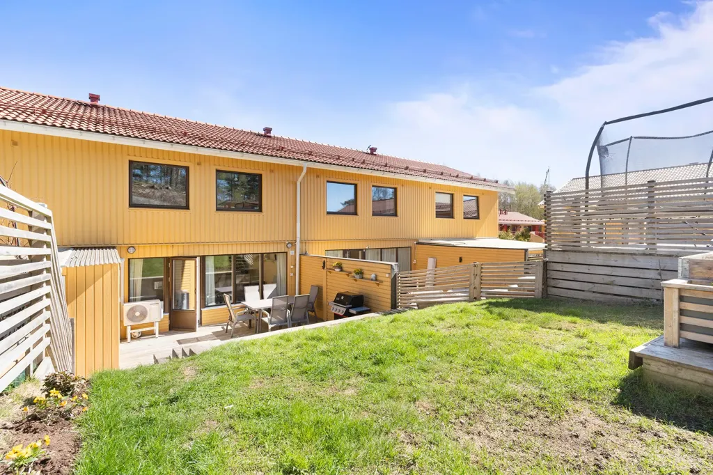 Aed - Apartment with Garden in Bigården