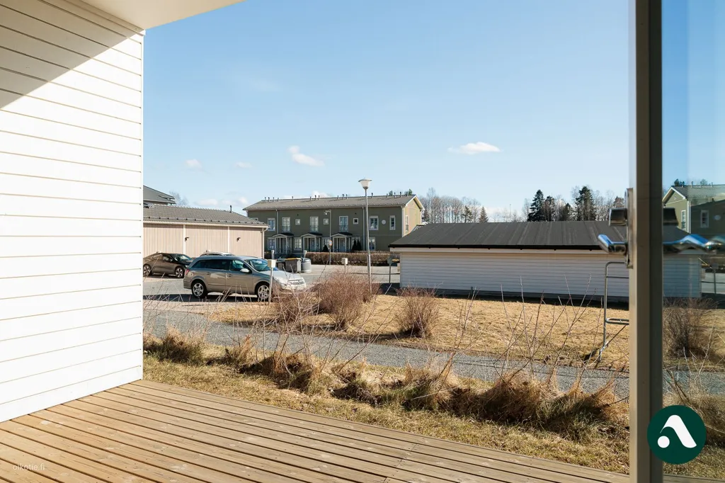 Balcon - Bright Two-Bedroom Apartment with Terrace in Nokia