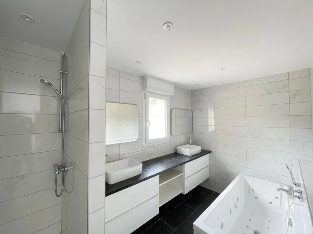 Maison 5 pièces à BEAUREGARD-L'EVEQUE