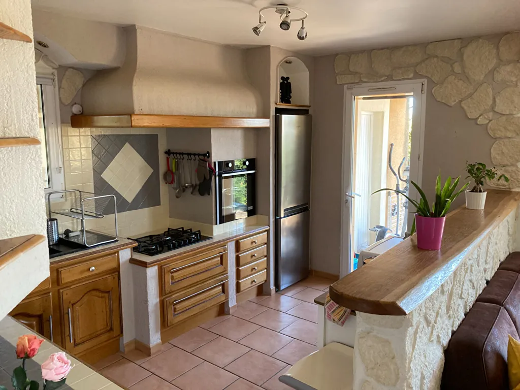 Kitchen - House with Studio and Garden View in St Maximin