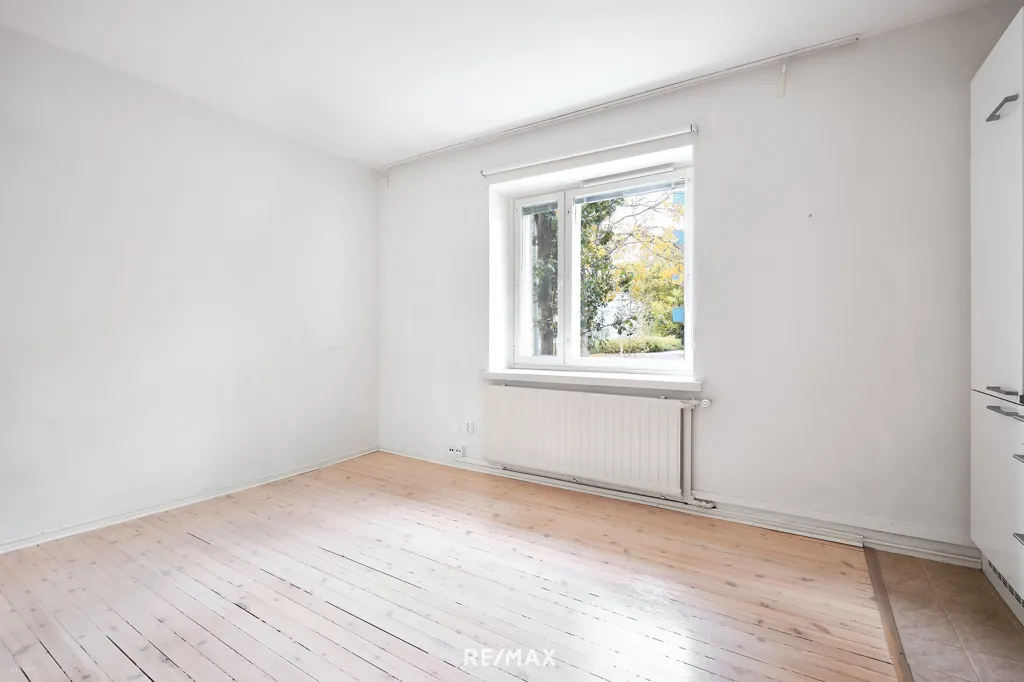 Toad - Modern Flat with Garden Access in Munkkiniemi