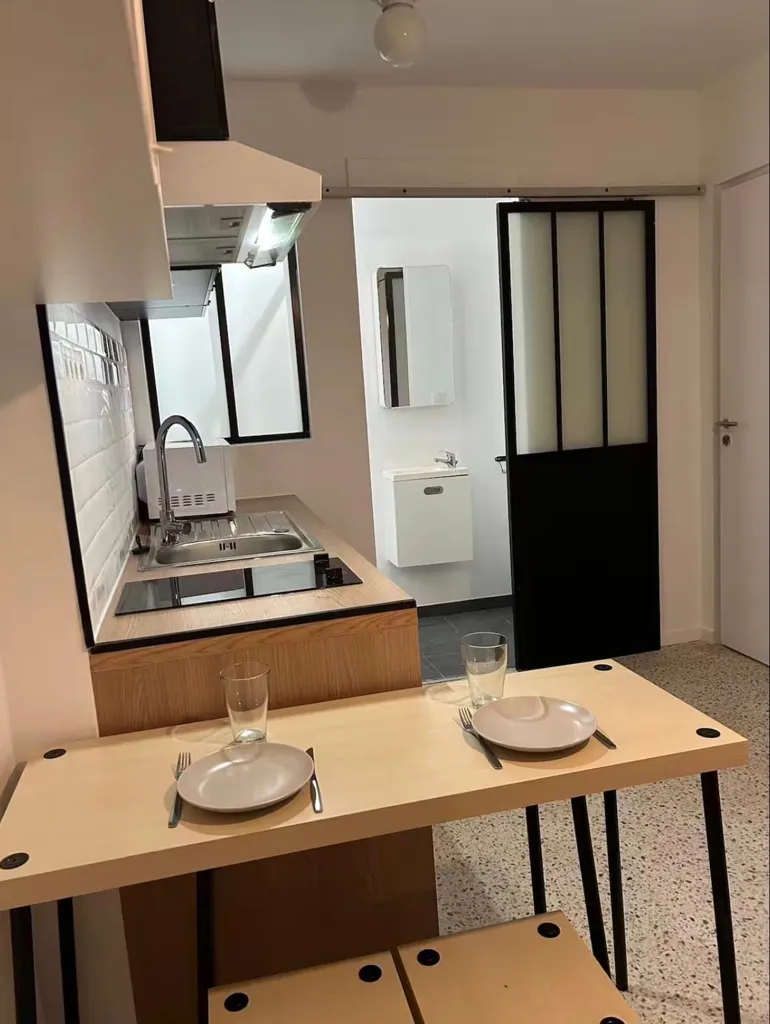Kitchen - Studio with Metro Access in Metz