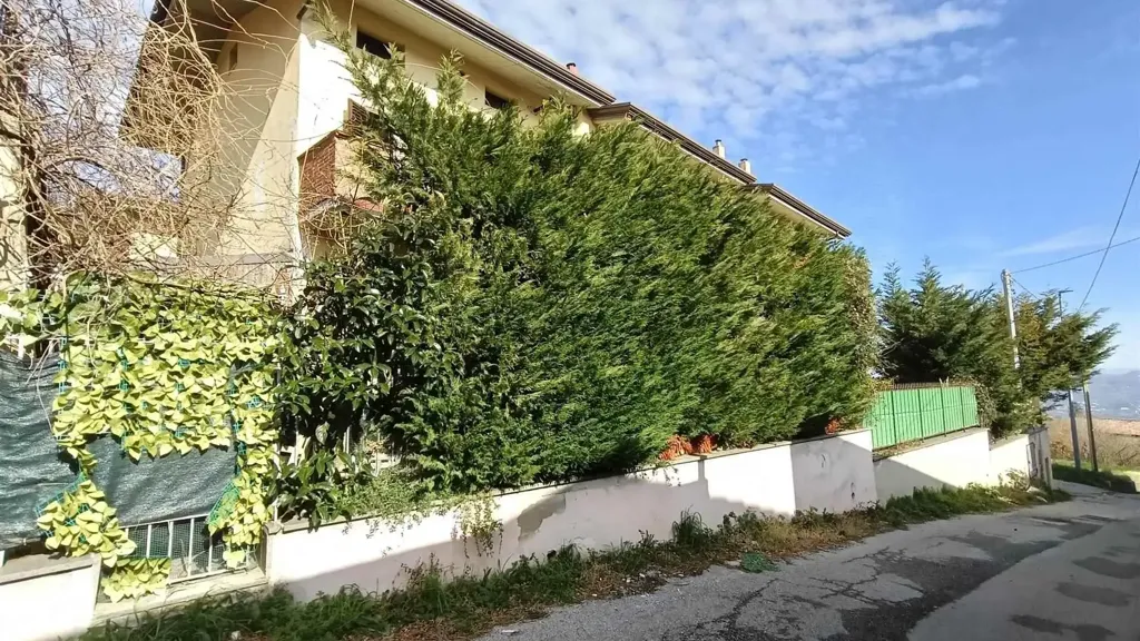 Välivaade - Villa with Garden near Avellino