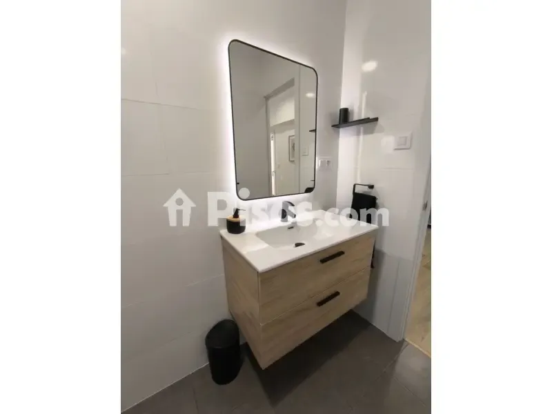 Salles de bain - Student-Friendly Flat with Terrace in Moncada