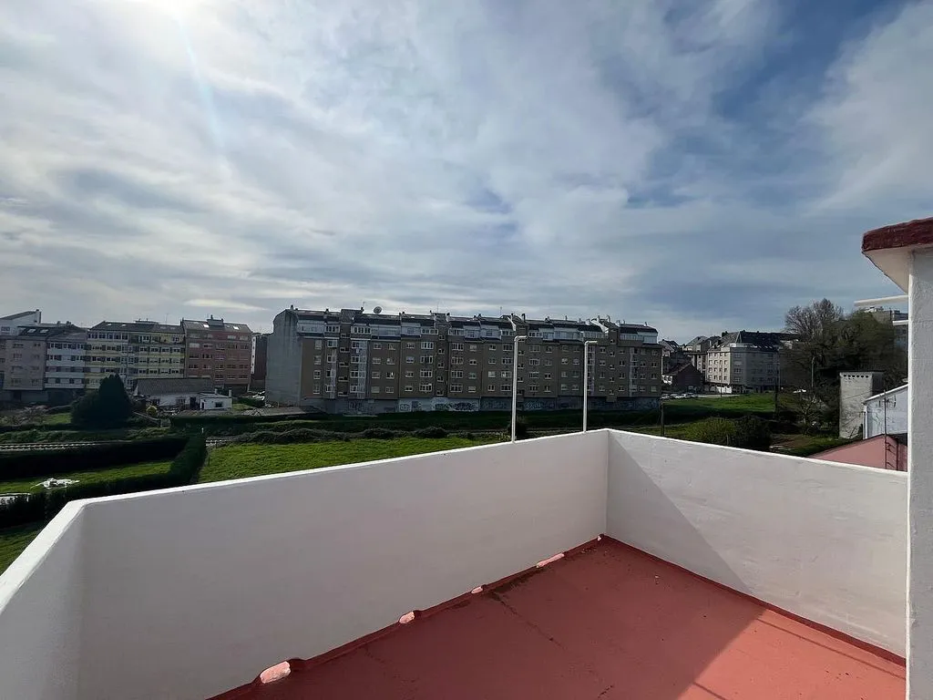 Terrazza - Rustic House with Garage in Ferrol Area