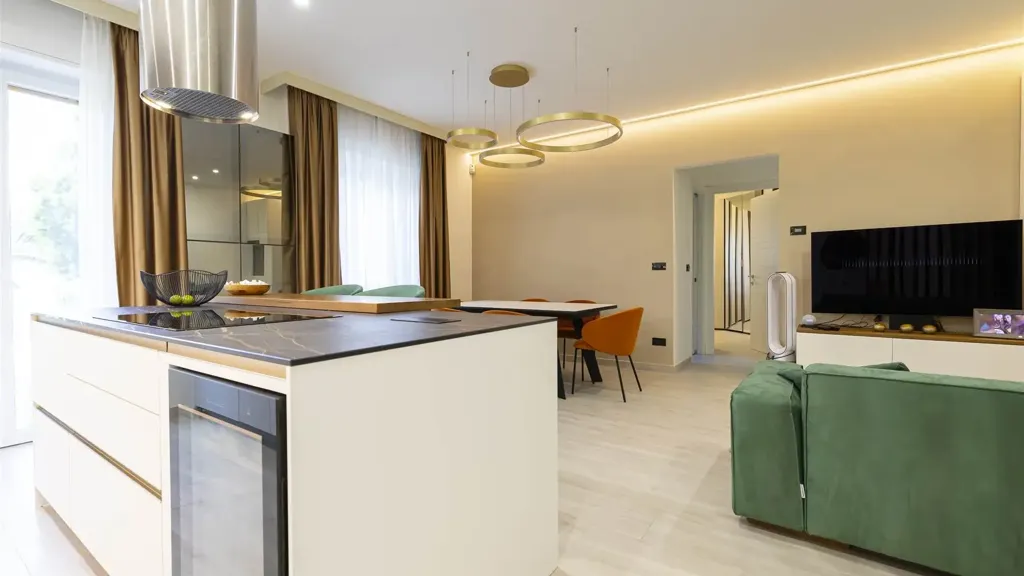 Cuisine - Modernised Triplex with Private Garden in Andora