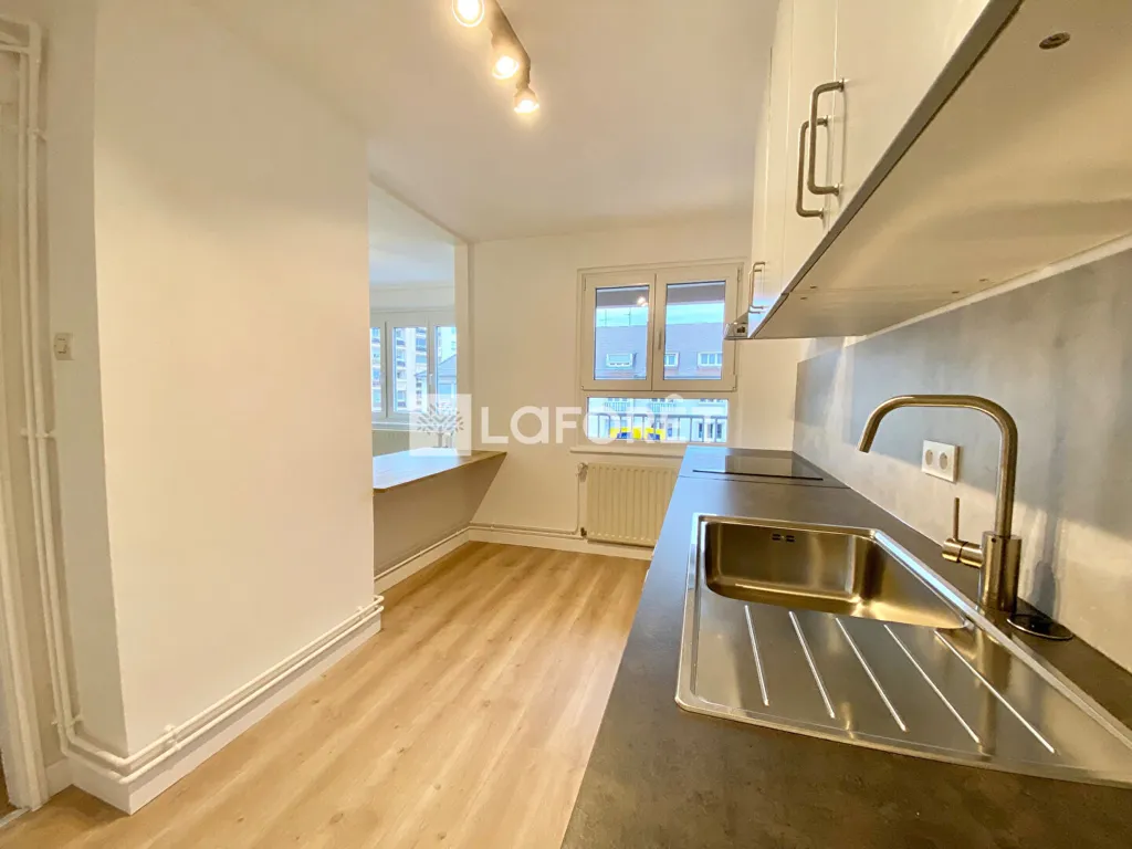 Cuisine - Appartement Rénové avec Balcon à Strasbourg Neudorf