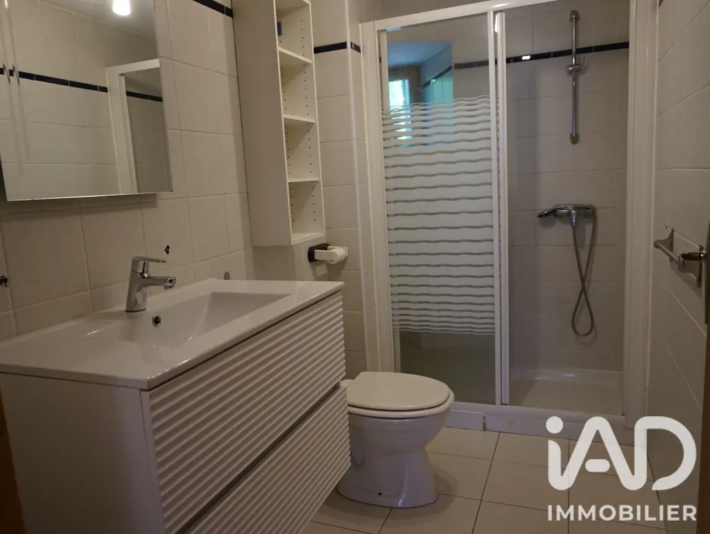 Salles de bain - Maison de Village en Pierre à Thueyts