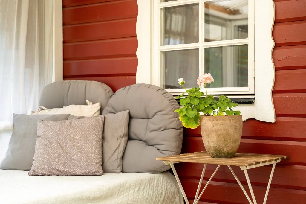 Terrasse - Co-op Cottage with Lake View at Ryrsjön