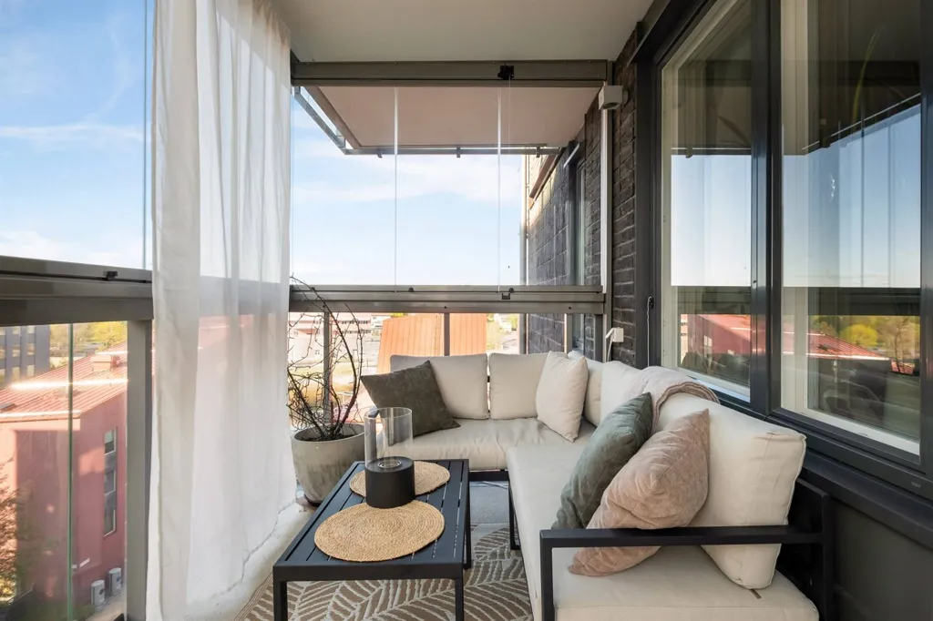 Rõdu - Modern Flat with Large Balcony in Baltic & Torg