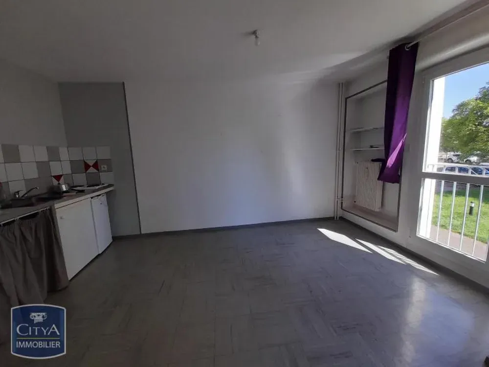 Köök - 1-Bed Apartment with Garage in Besançon