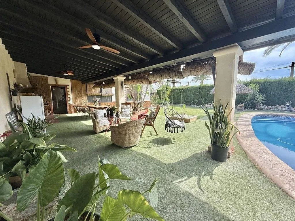 Piscine - Chalet with Pool in Pino Grande Urbanisation