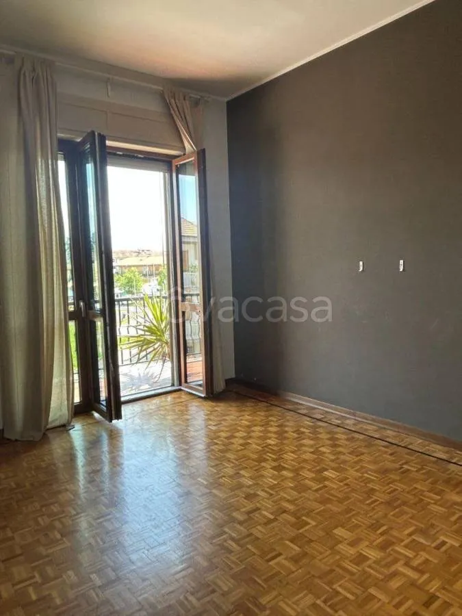 Living Room - Rustic Apartment with Veranda in Madonna dell'Olmo