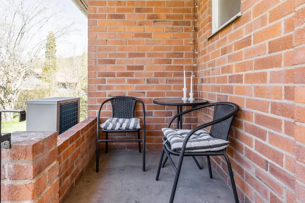 Rõdu - Charming Villa with Garden in Knutsbovägen