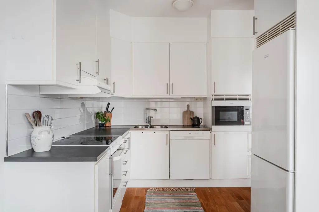 Cuisine - Modern Flat with French Balcony in Central Uppsala
