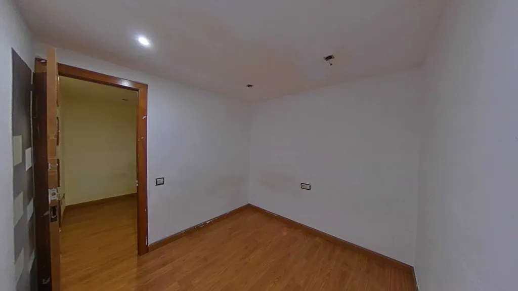 Pièces - Apartment with Central Location in El Raval, Barcelona