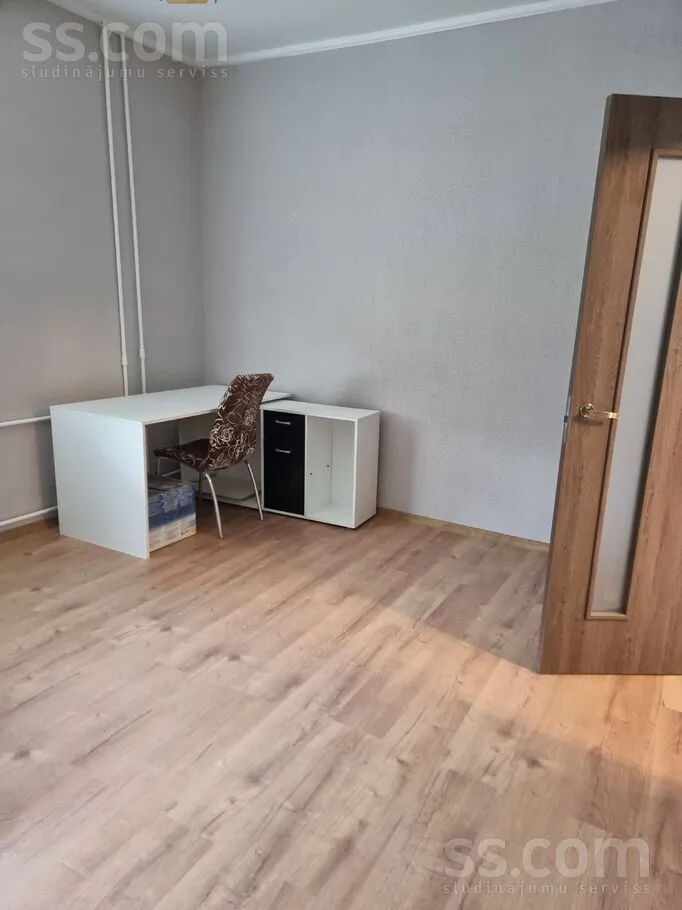 Studio - Renovated Two-Bedroom Flat in Brocēni