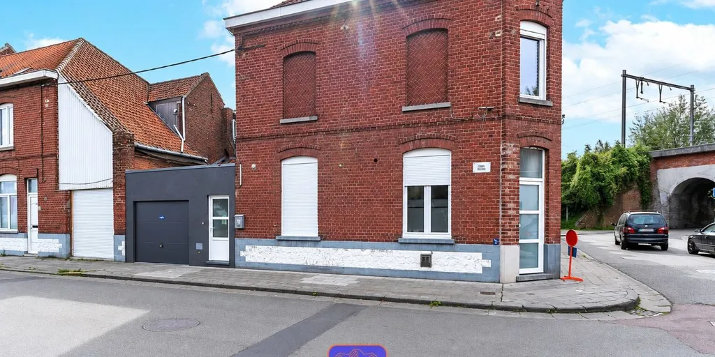 Extérieur - Duplex Rénové avec Garage à Moeskroen
