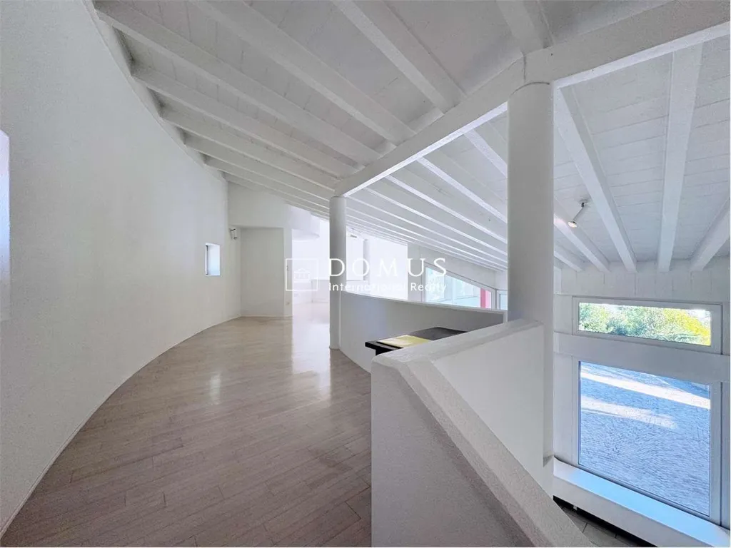 Hallway - Iconic Villa with Panoramic Views in Cadro