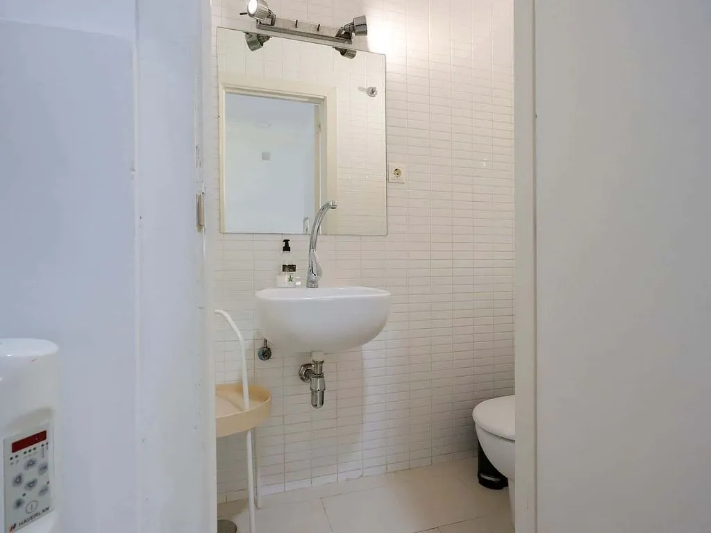 Vannitoad - Furnished Flat in Malasaña, Madrid